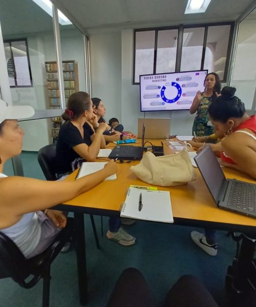 taller marketing , asesoría a empresarios ibague - Lorena Ayala